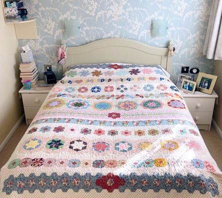 Step by Step Patchwork Quilt